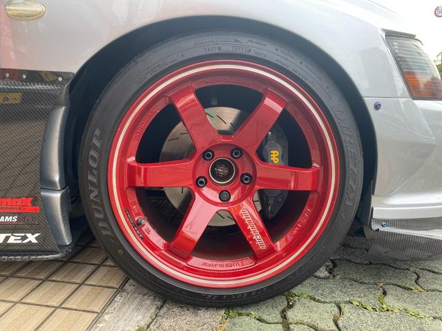 AP RACING Front Caliper.
