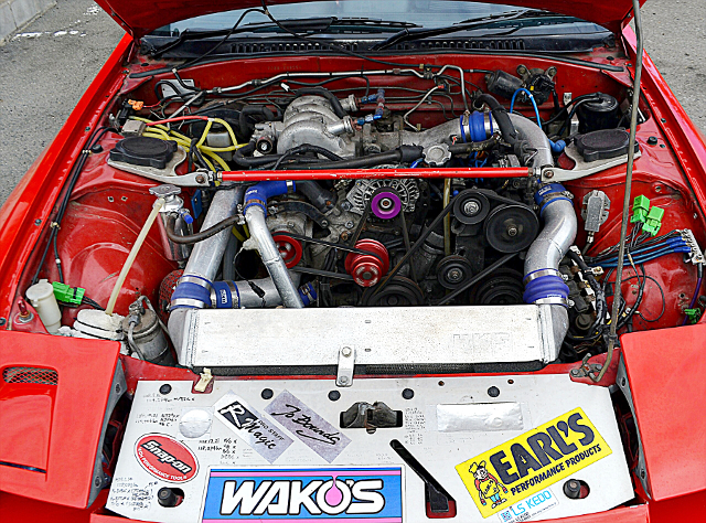 13B-T rotary engine With AFTERMARKET TURBOCHARGER and LINK ECU.