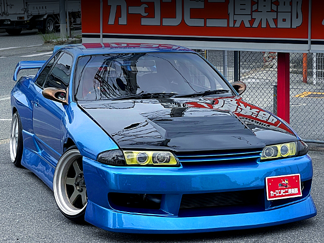 Front exterior of WIDEBODY HCR32 SKYLINE 2-DOOR GTS-t TYPE-M.