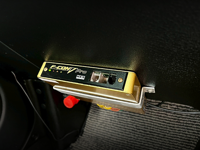 HKS F-CON V-PRO ECU.