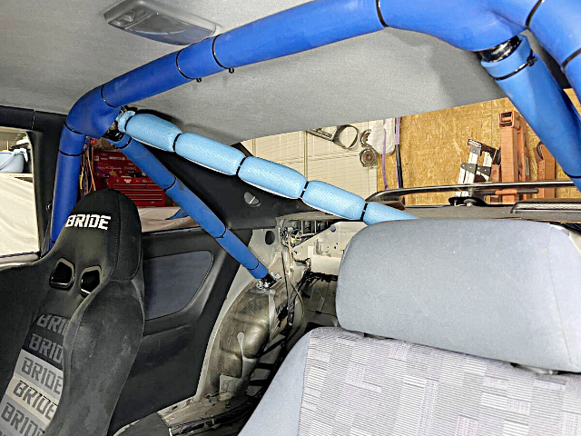 Roll cage of HR33 SKYLINE 2-DOOR.