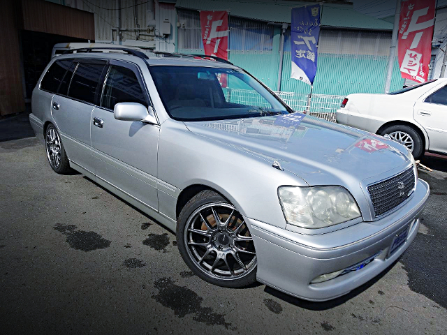 Front exterior of JZS171W CROWN ESTATE ATHLETE-V.