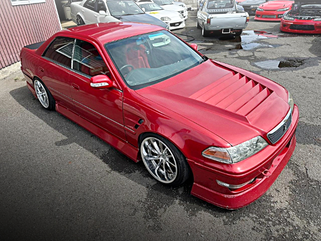 Front exterior of JZX100 MARK2 TOURER-V.