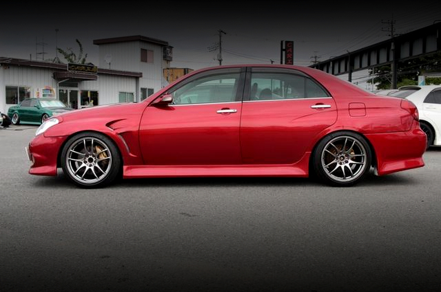 Side exterior of JZX110 VEROSSA V25.