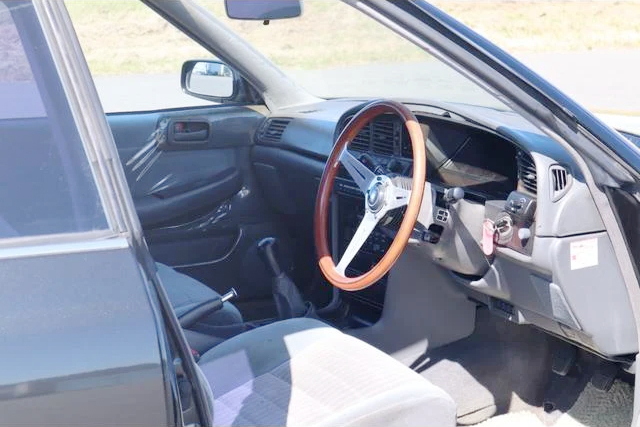 Interior of JZX81 TOYOTA MARK 2 2.5GT TWIN TURBO.