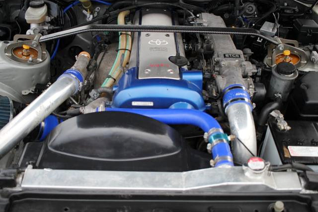 1JZ-GTE 2500cc turbo engine.