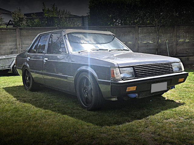 Front exterior of 2nd Gen MITSUBISHI LANCER EX.