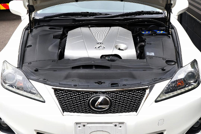 2GR-FSE 3500cc V6 engine.