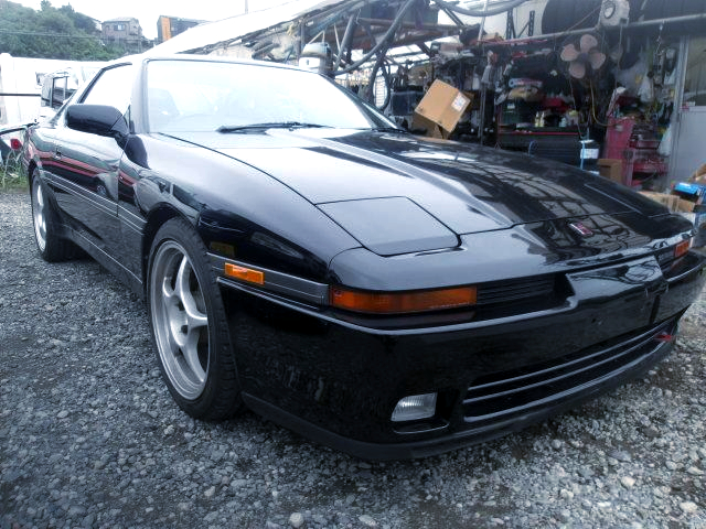 Front exterior of MA70 SUPRA 3.0GT TURBO LIMITED.
