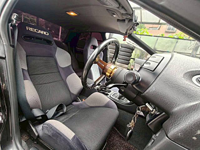 Interior seats of GT-R Faced R32 SKYLINE 4-DOOR.