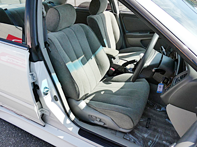 Interior seats of 8th Gen X100 MARK 2.