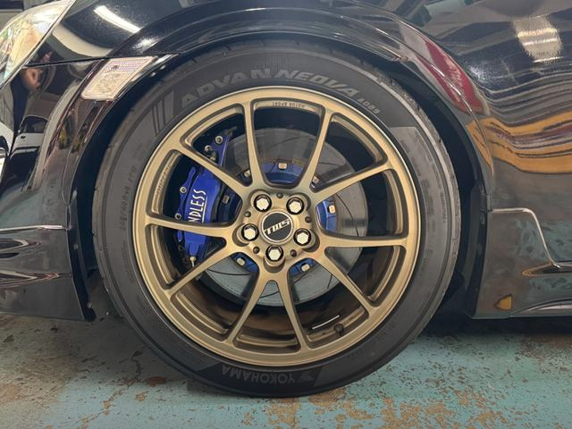 ENDLESS front Caliper upgrade.