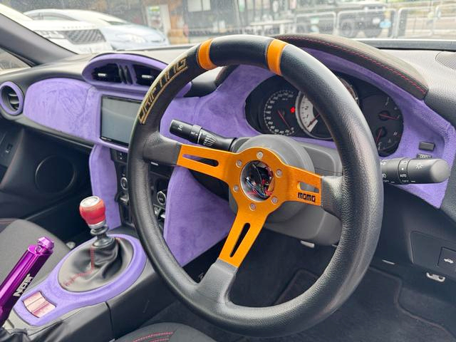 Interior of STATIC ZN6 TOYOTA 86GT.