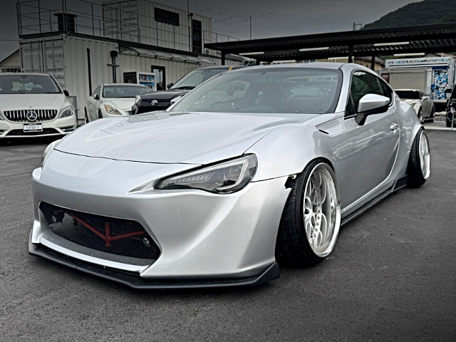 Front exterior of STATIC ZN6 TOYOTA 86GT.