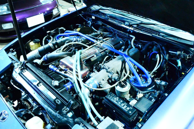 2JZ-GTE 3.0L TWIN TURBO ENGINE.