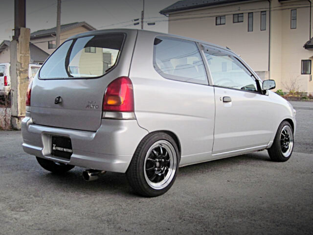 Rear exterior of 5th Gen SUZUKI ALTO Vs.