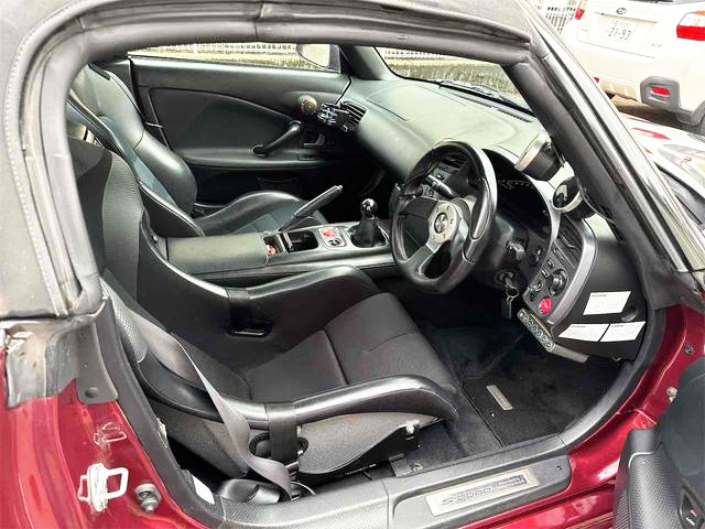 interior of POWER HOUSE AMUSE WIDEBODY AP1 HONDA S2000.