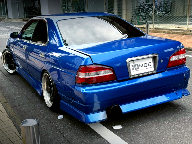 Rear exterior of C35 NISSAN LAUREL.