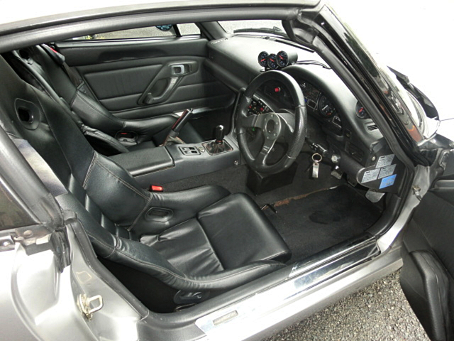 Interior of EA11R SUZUKI CAPPUCCINO of 5MT.