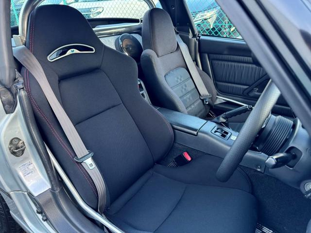 Interior seats of BARIKI DEMO CAR EA21R SUZUKI CAPPUCCINO.