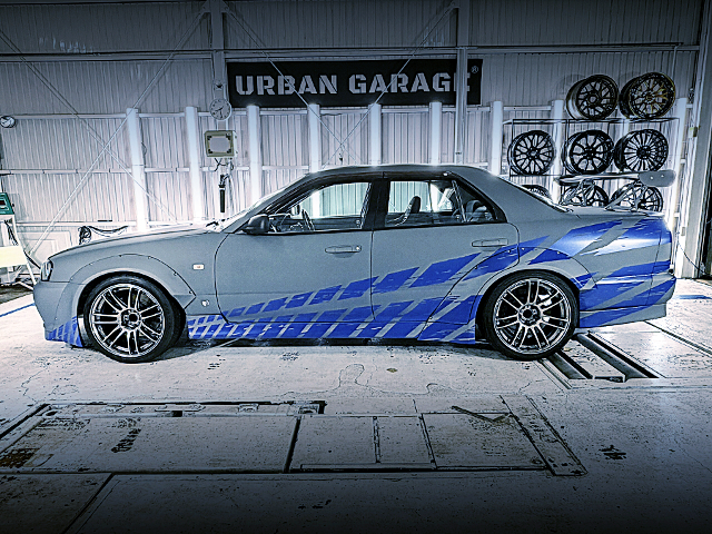 Left Side exterior of WIDEBODY ER34 SKYLINE 4-DOOR.