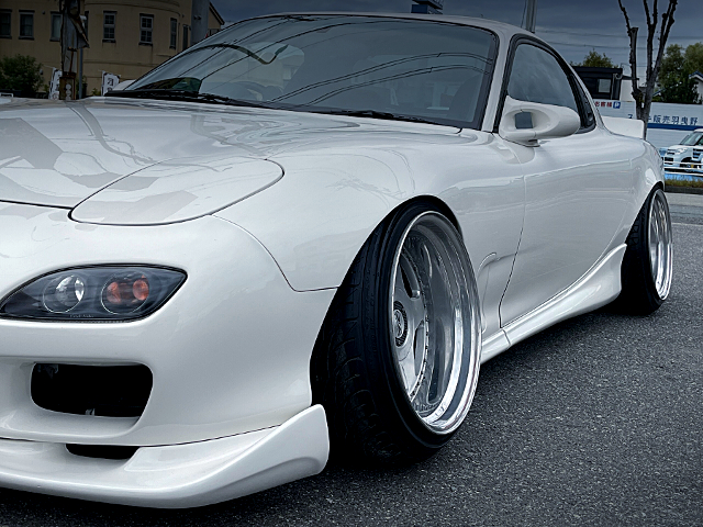 Front side exterior of DEMON CAMBERS and WIDEBODY FD3S RX-7 TYPE-R.