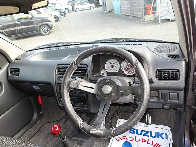 Dashboard of HA21S SUZUKI ALTO WORKS RS/Z.