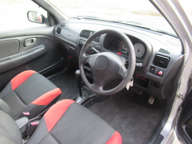 Interior Dashboard of HA22S ALTO WORKS RS/Z.