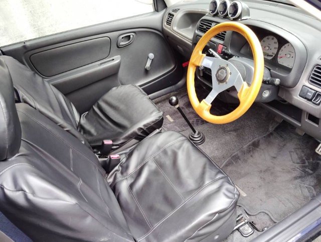 Interior of HA23V SUZUKI ALTO VAN.