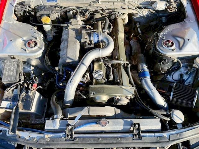 RB25DET 2.5L TURBO ENGINE.