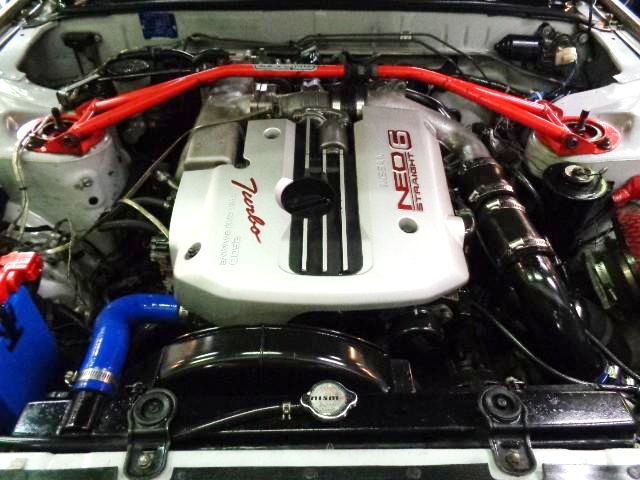 NEO STRAIGHT SIX RB25DET 2500cc turbo engine.
