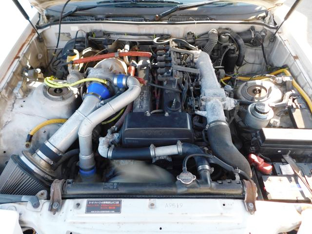 1JZ-GTE bored to a 3.0L, and HKS GT SINGLE TURBO.