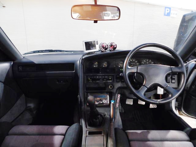 Interior of JZA70 SUPRA 2.5GT TWIN TURBO R.