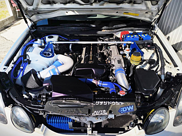 2JZ-GTE engine With TD06-25G single turbo.