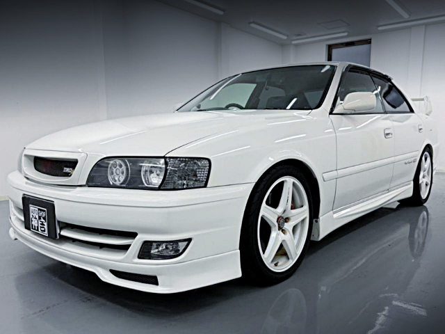 Front exterior of JZX100 CHASER TOURER-V.