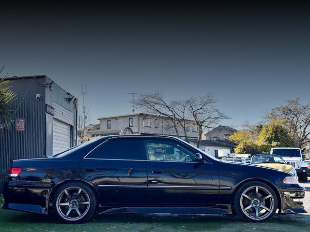 Side exterior of JZX100 MARK 2 TOURER-V.