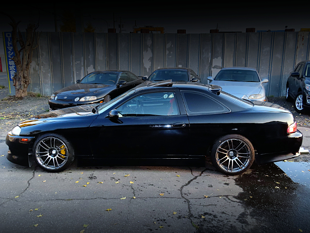 Left side exterior of JZZ30 SOARER 2.5GT-T.