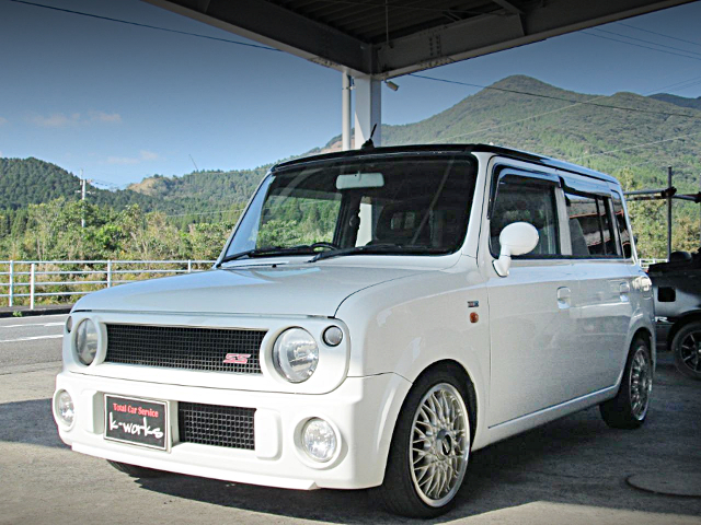 Front exterior of HE21S ALTO LAPIN SS.