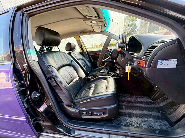 Manual shift conversion interior of JCG10 PROGRES NC250 WALNUT PACKAGE.