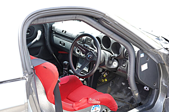 Interior of ZZW30 TOYOTA MR-S.