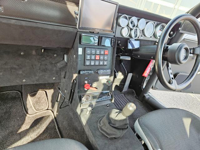 Interior Dashboard of P510 BLUEBIRD.