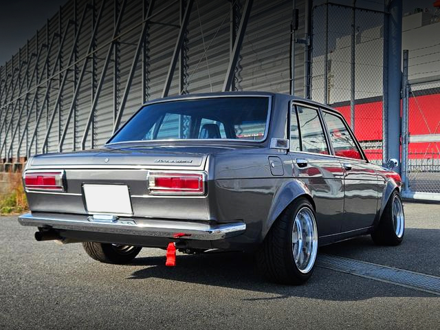 Rear exterior of P510 BLUEBIRD.