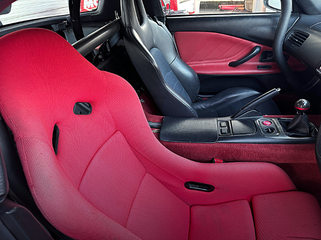 interior seats of AMUSE GT1 WIDEBODY AP1 S2000.