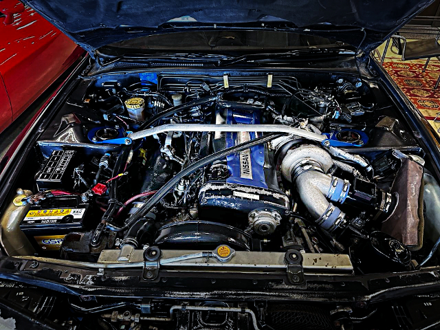 RB26 engine With HKS TO4S single turbo.
