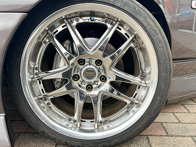 Front 4-POT caliper upgrade.