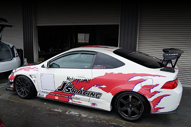 Rear exterior of DC5 INTEGRA TYPE-R.