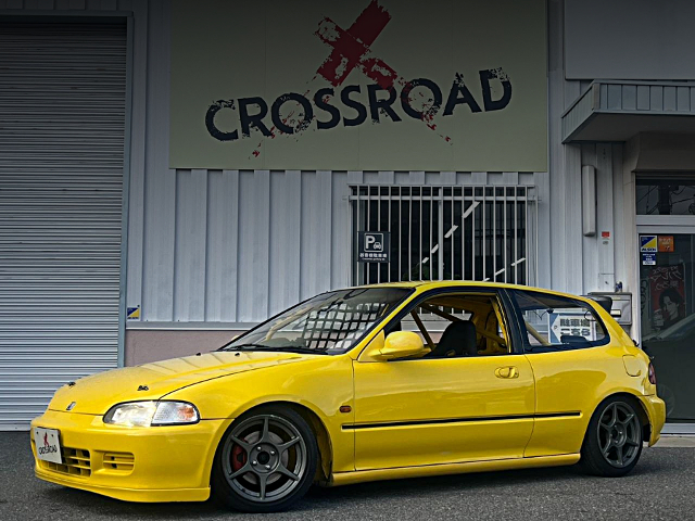 Front exterior of EG6 HONDA CIVIC SiR2.