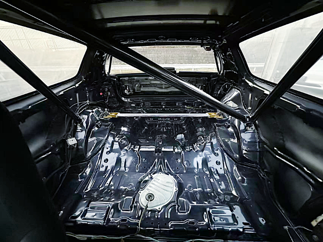 Roll cage installed PANDEM WIDEBODY EG6 CIVIC SiR.