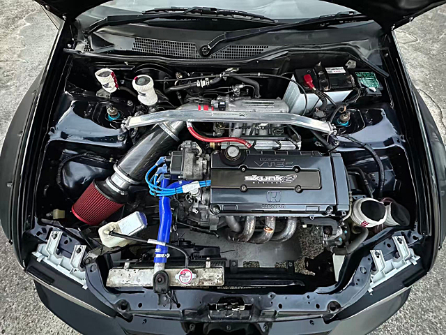 B16A 1600cc VTEC engine.