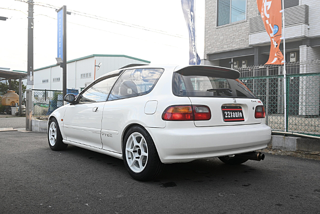 Rear exterior of EG6 HONDA CIVIC SiR 2.